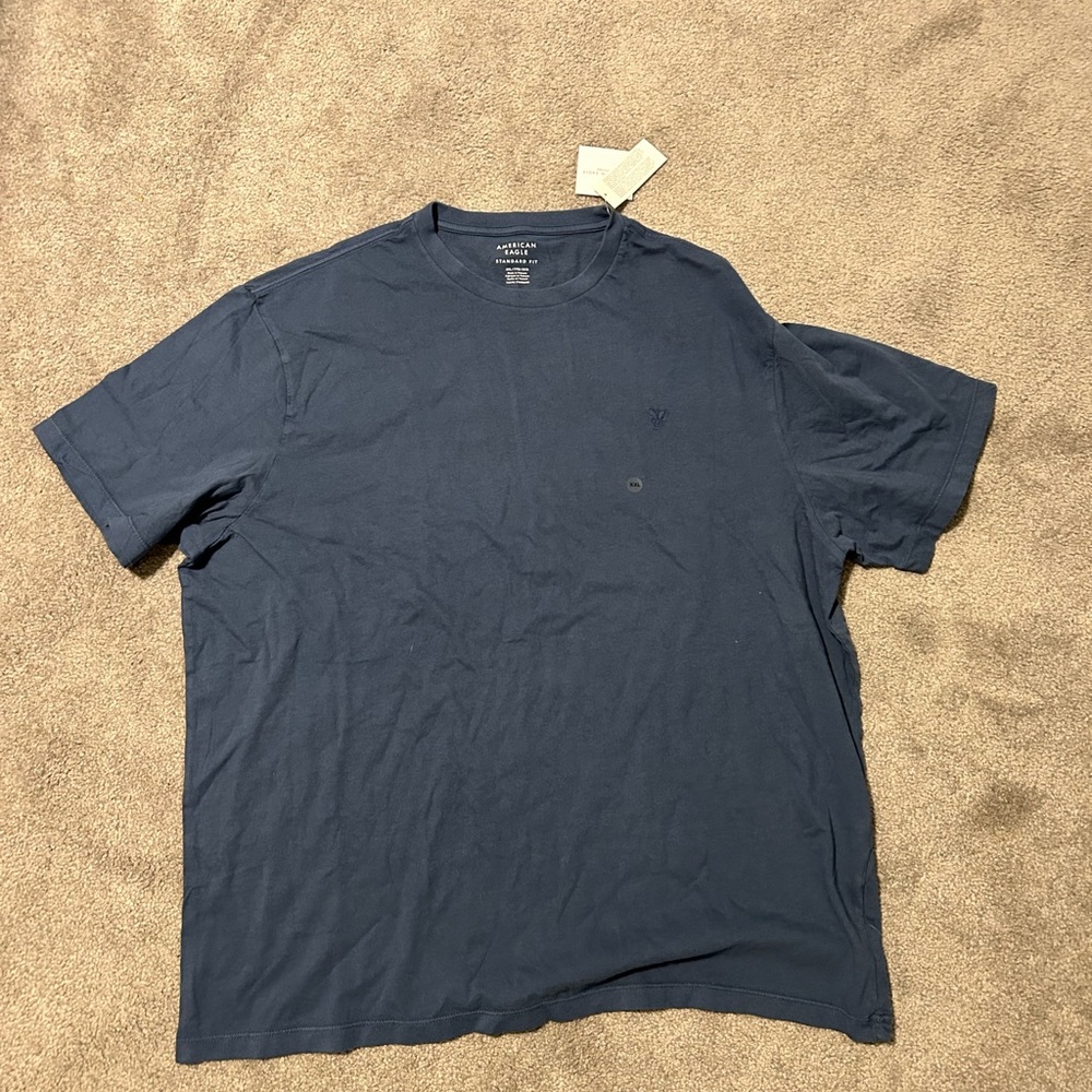 American Eagle Outfitters Men's Navy Short Sleeve Crew Tee
